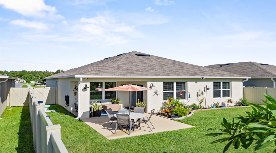 DAVENPORT, Florida 33897, 3 Bedrooms Bedrooms, ,2 BathroomsBathrooms,Residential,For Sale,FOX SQUIRREL,0,MFRL4955043