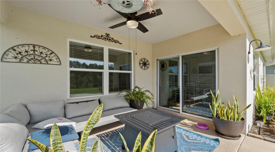 DAVENPORT, Florida 33897, 3 Bedrooms Bedrooms, ,2 BathroomsBathrooms,Residential,For Sale,FOX SQUIRREL,0,MFRL4955043