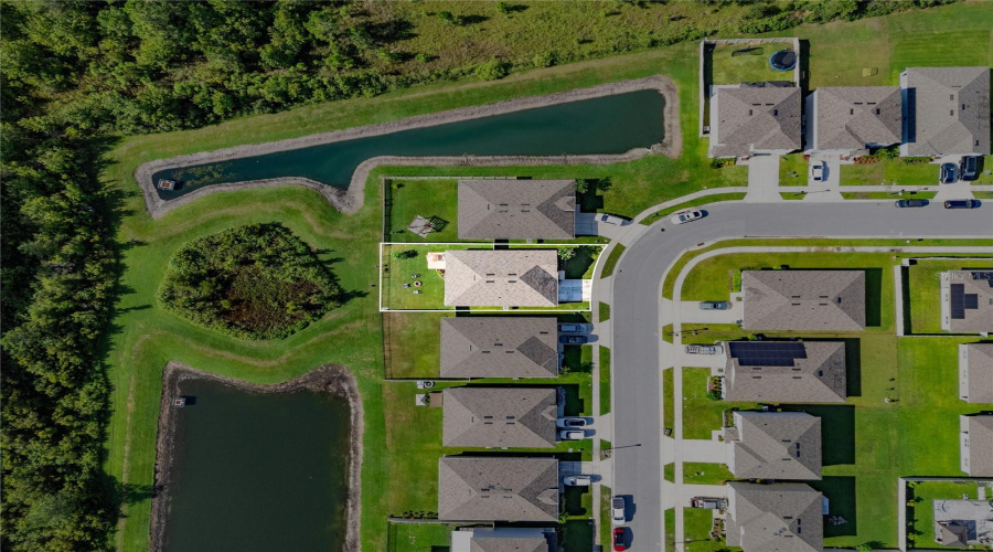 DAVENPORT, Florida 33897, 3 Bedrooms Bedrooms, ,2 BathroomsBathrooms,Residential,For Sale,FOX SQUIRREL,0,MFRL4955043