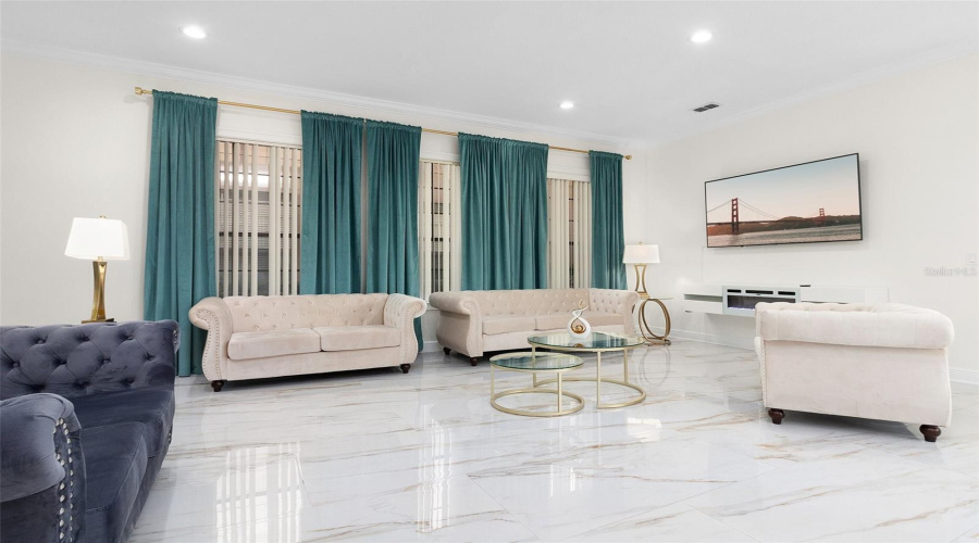 REUNION, Florida 34747, 4 Bedrooms Bedrooms, ,3 BathroomsBathrooms,Residential,For Sale,OCONEE,0,MFRO6331268