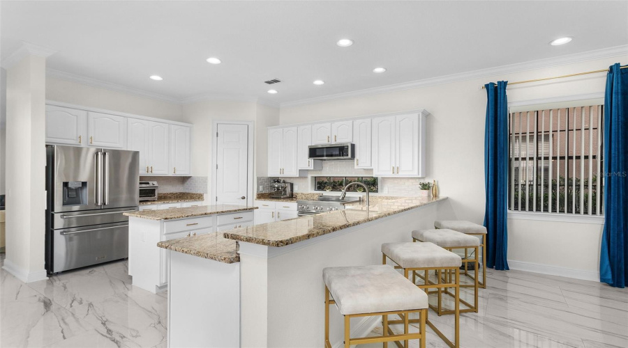 REUNION, Florida 34747, 4 Bedrooms Bedrooms, ,3 BathroomsBathrooms,Residential,For Sale,OCONEE,0,MFRO6331268