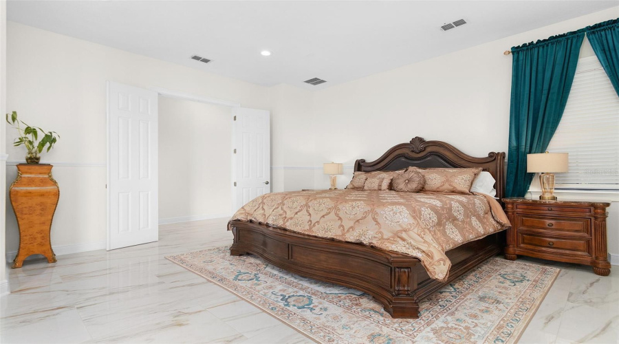 REUNION, Florida 34747, 4 Bedrooms Bedrooms, ,3 BathroomsBathrooms,Residential,For Sale,OCONEE,0,MFRO6331268