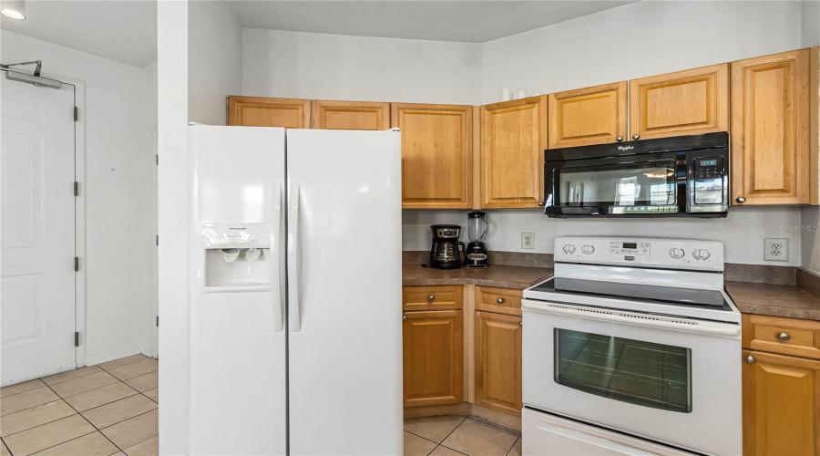 DAVENPORT, Florida 33896, 2 Bedrooms Bedrooms, ,2 BathroomsBathrooms,Residential,For Sale,TERRACE RIDGE,0,MFRO6333517