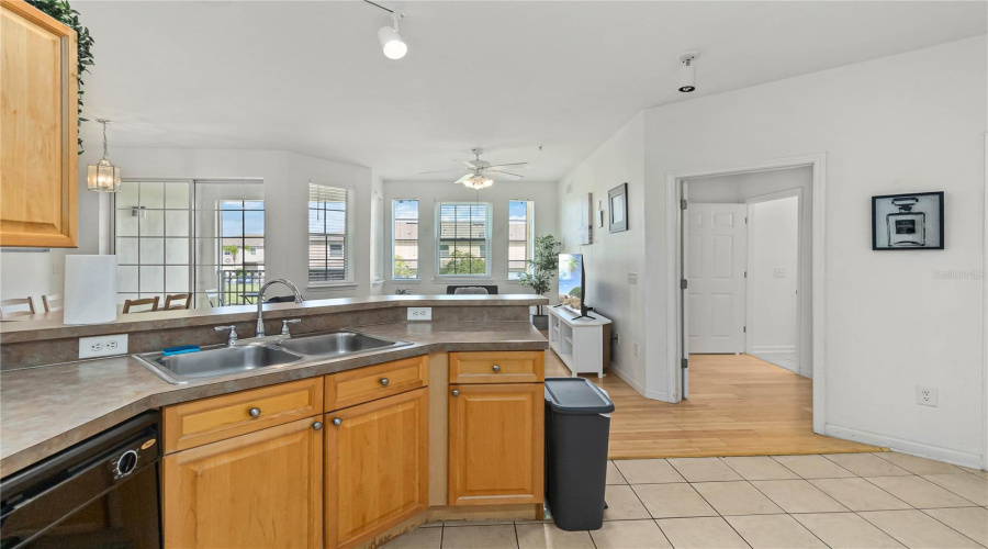DAVENPORT, Florida 33896, 2 Bedrooms Bedrooms, ,2 BathroomsBathrooms,Residential,For Sale,TERRACE RIDGE,0,MFRO6333517