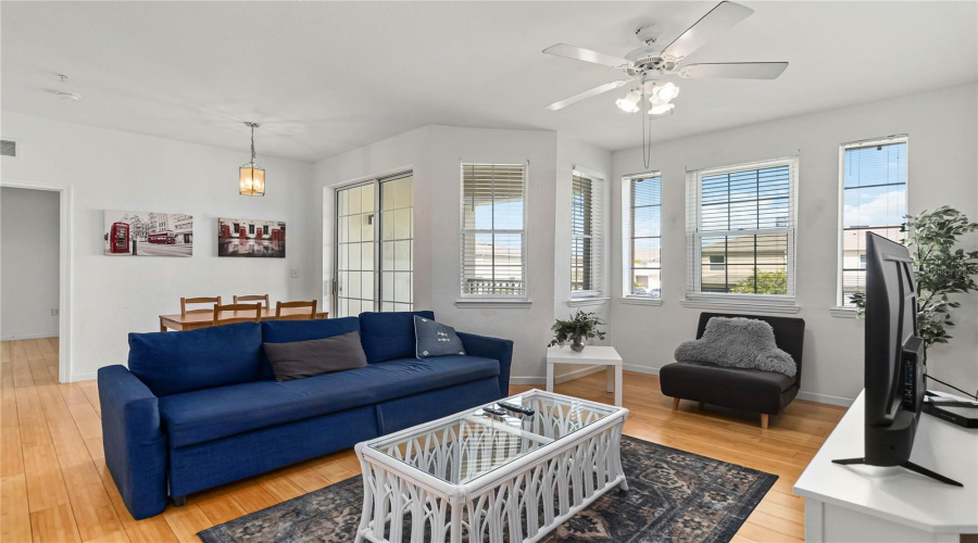 DAVENPORT, Florida 33896, 2 Bedrooms Bedrooms, ,2 BathroomsBathrooms,Residential,For Sale,TERRACE RIDGE,0,MFRO6333517