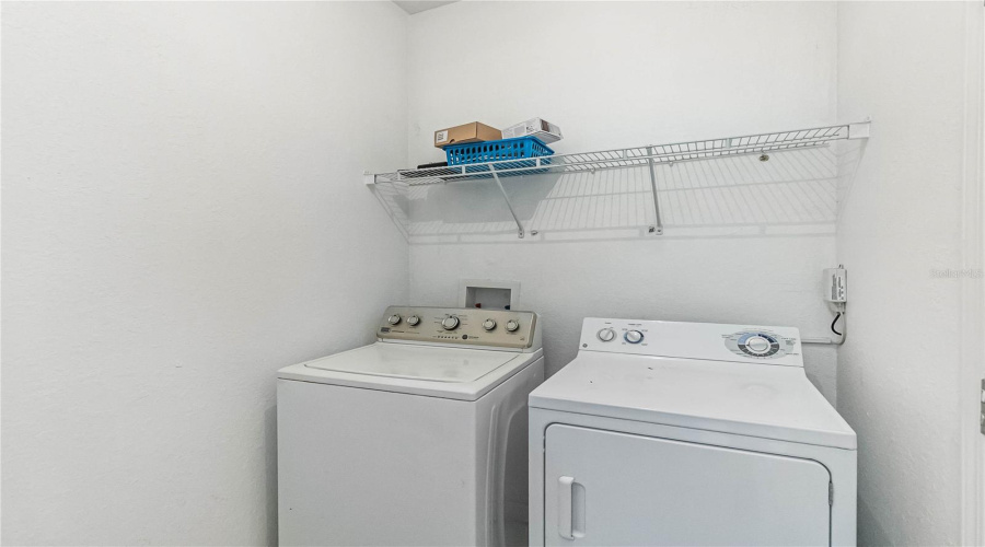 DAVENPORT, Florida 33896, 2 Bedrooms Bedrooms, ,2 BathroomsBathrooms,Residential,For Sale,TERRACE RIDGE,0,MFRO6333517