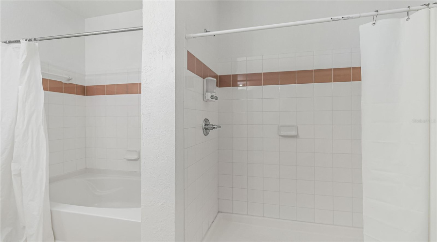DAVENPORT, Florida 33896, 2 Bedrooms Bedrooms, ,2 BathroomsBathrooms,Residential,For Sale,TERRACE RIDGE,0,MFRO6333517