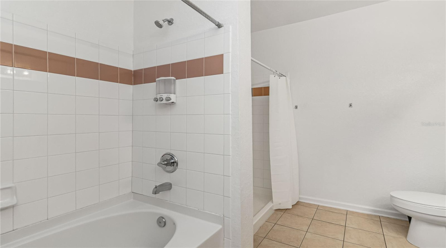 DAVENPORT, Florida 33896, 2 Bedrooms Bedrooms, ,2 BathroomsBathrooms,Residential,For Sale,TERRACE RIDGE,0,MFRO6333517