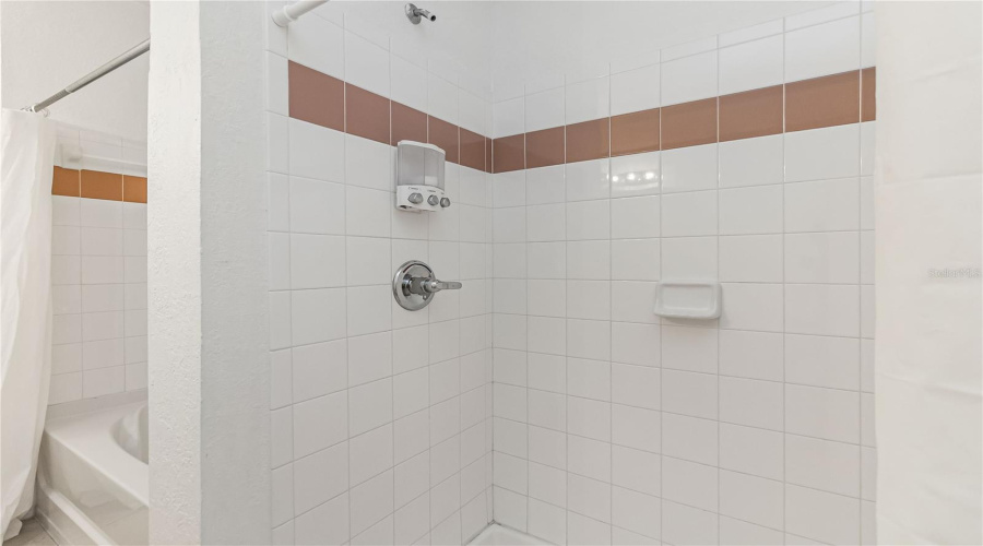 DAVENPORT, Florida 33896, 2 Bedrooms Bedrooms, ,2 BathroomsBathrooms,Residential,For Sale,TERRACE RIDGE,0,MFRO6333517