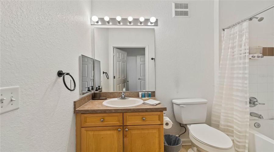 DAVENPORT, Florida 33896, 2 Bedrooms Bedrooms, ,2 BathroomsBathrooms,Residential,For Sale,TERRACE RIDGE,0,MFRO6333517