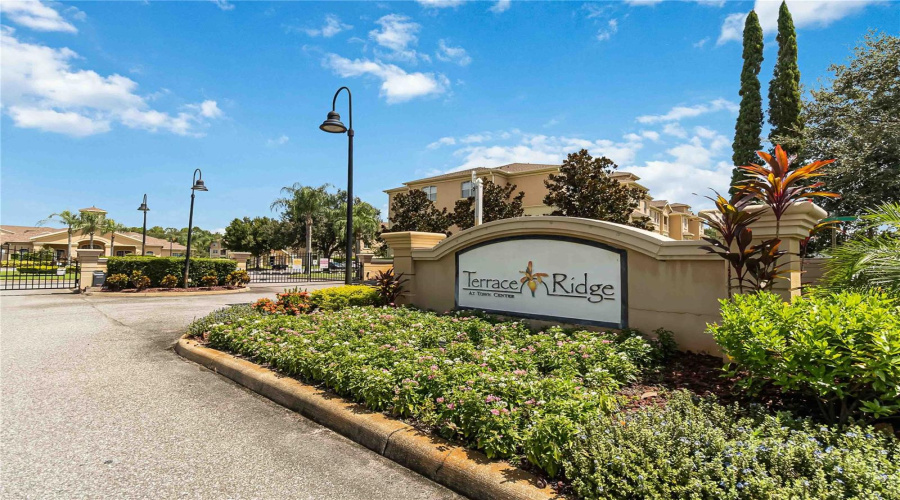 DAVENPORT, Florida 33896, 2 Bedrooms Bedrooms, ,2 BathroomsBathrooms,Residential,For Sale,TERRACE RIDGE,0,MFRO6333517