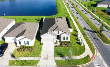 KISSIMMEE, Florida 34746, 4 Bedrooms Bedrooms, ,2 BathroomsBathrooms,Residential,For Sale,MERRYBELLS,0,MFRO6333999
