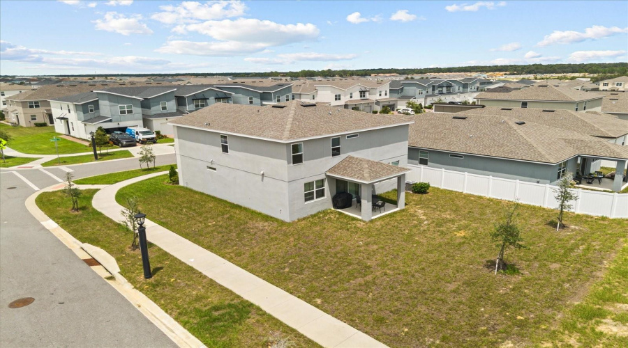 KISSIMMEE, Florida 34747, 5 Bedrooms Bedrooms, ,3 BathroomsBathrooms,Residential,For Sale,BEACH TEA,0,MFRS5132292