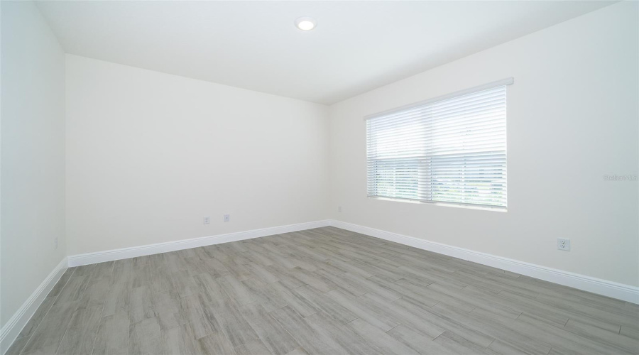 DAVENPORT, Florida 33897, 5 Bedrooms Bedrooms, ,3 BathroomsBathrooms,Residential,For Sale,FOX SQUIRREL,0,MFRS5132338
