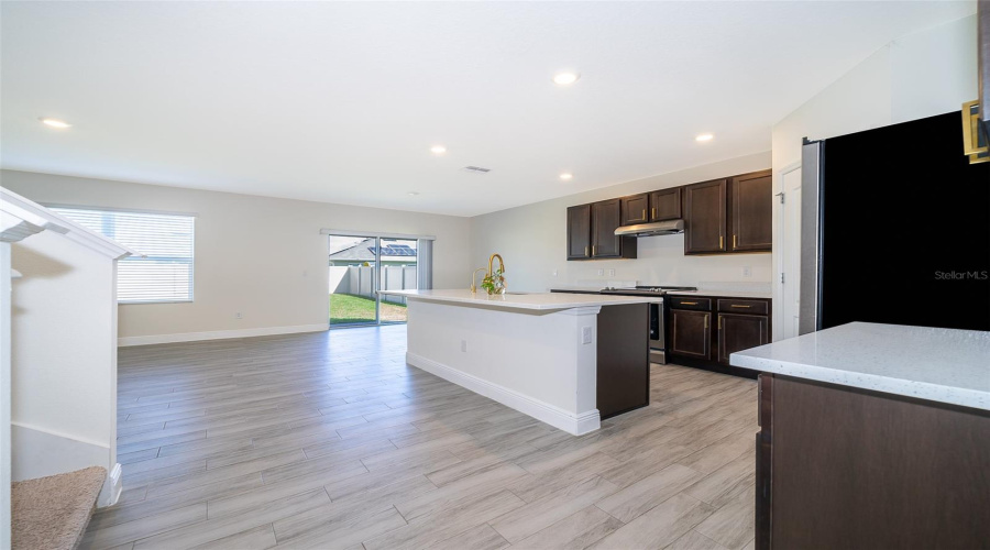 DAVENPORT, Florida 33897, 5 Bedrooms Bedrooms, ,3 BathroomsBathrooms,Residential,For Sale,FOX SQUIRREL,0,MFRS5132338