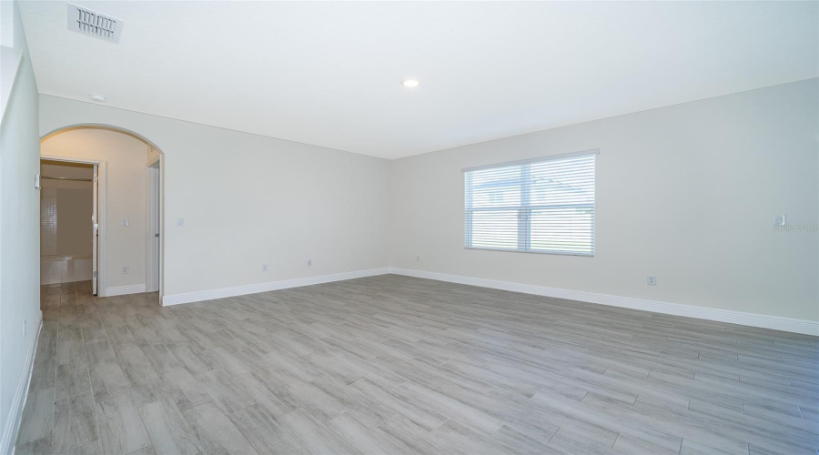 DAVENPORT, Florida 33897, 5 Bedrooms Bedrooms, ,3 BathroomsBathrooms,Residential,For Sale,FOX SQUIRREL,0,MFRS5132338
