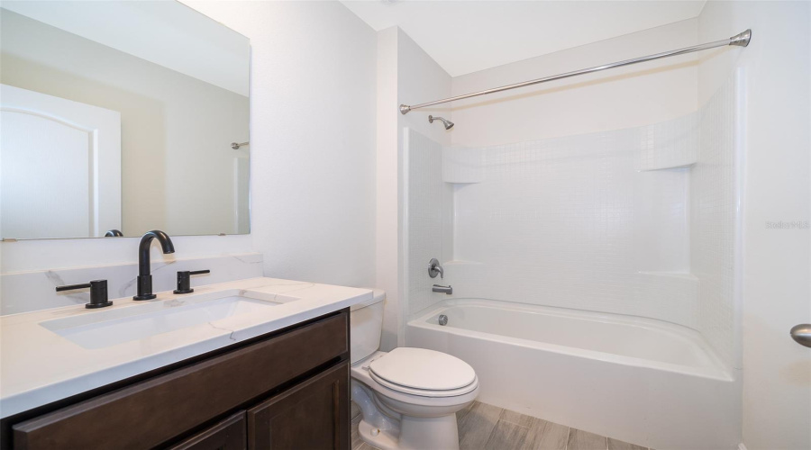 DAVENPORT, Florida 33897, 5 Bedrooms Bedrooms, ,3 BathroomsBathrooms,Residential,For Sale,FOX SQUIRREL,0,MFRS5132338
