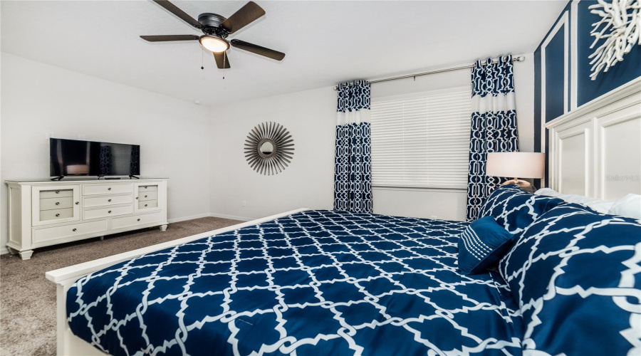 KISSIMMEE, Florida 34747, 5 Bedrooms Bedrooms, ,5 BathroomsBathrooms,Residential,For Sale,SAWYER PALM,0,MFRO6331988