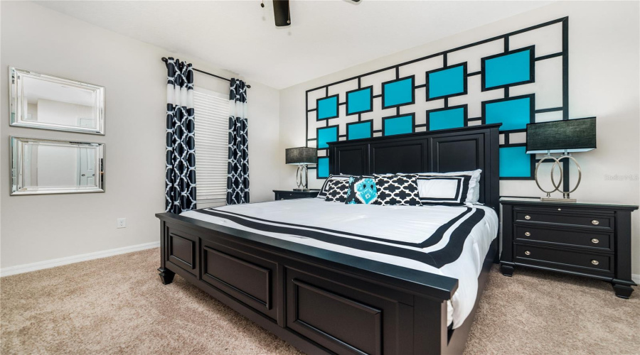 KISSIMMEE, Florida 34747, 5 Bedrooms Bedrooms, ,5 BathroomsBathrooms,Residential,For Sale,SAWYER PALM,0,MFRO6331988