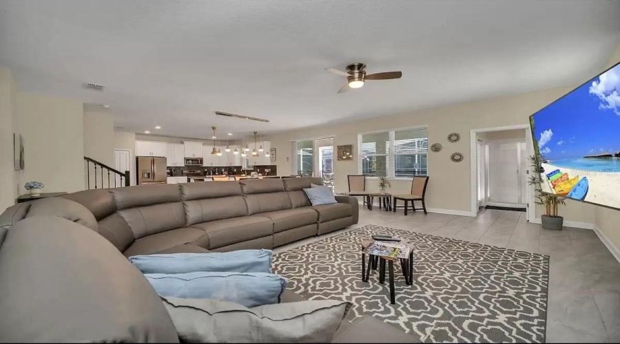 DAVENPORT, Florida 33896, 6 Bedrooms Bedrooms, ,5 BathroomsBathrooms,Residential,For Sale,DROP SHOT,0,MFRG5100598