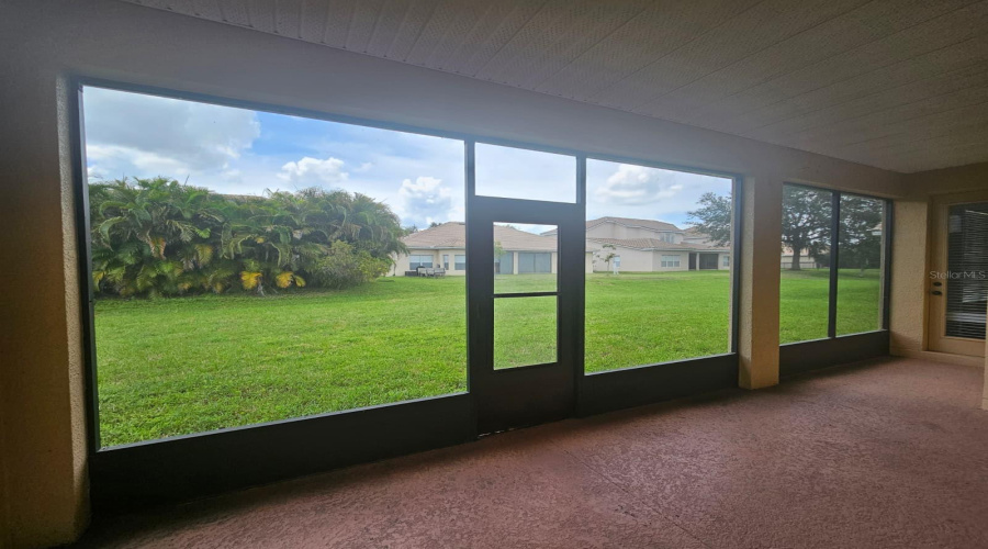KISSIMMEE, Florida 34746, 4 Bedrooms Bedrooms, ,3 BathroomsBathrooms,Residential,For Sale,GOLDEN FEATHER,0,MFRS5132294