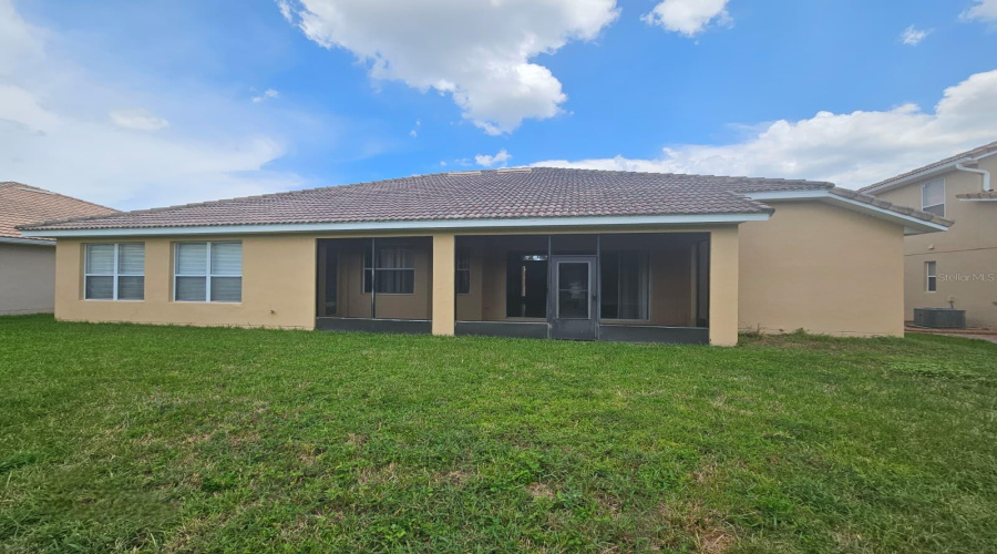 KISSIMMEE, Florida 34746, 4 Bedrooms Bedrooms, ,3 BathroomsBathrooms,Residential,For Sale,GOLDEN FEATHER,0,MFRS5132294
