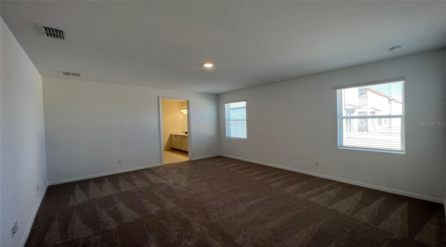 DAVENPORT, Florida 33896, 4 Bedrooms Bedrooms, ,3 BathroomsBathrooms,Residential,For Sale,LANCASHIRE,0,MFRO6334618
