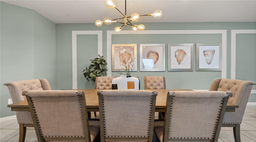 DAVENPORT, Florida 33897, 8 Bedrooms Bedrooms, ,6 BathroomsBathrooms,Residential,For Sale,LELANI CIR,0,MFRO6334617