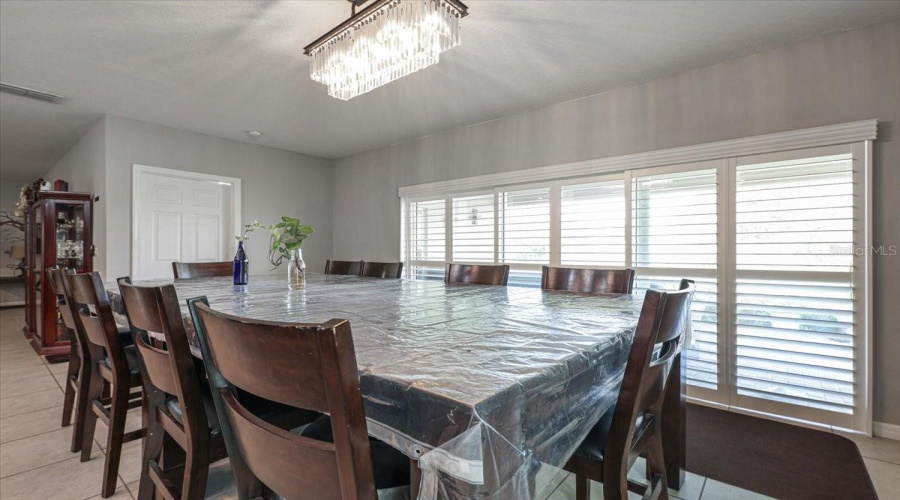 DAVENPORT, Florida 33897, 6 Bedrooms Bedrooms, ,4 BathroomsBathrooms,Residential,For Sale,MONTGOMERY,0,MFRTB8415886