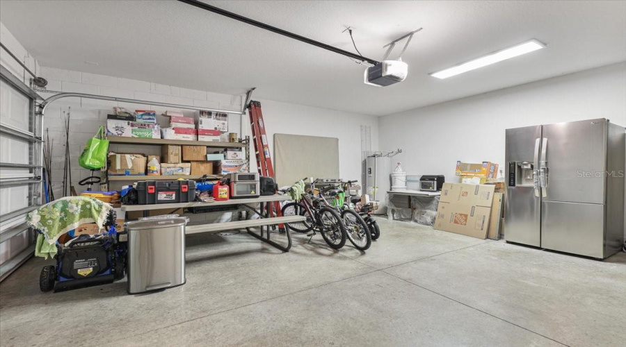 DAVENPORT, Florida 33897, 6 Bedrooms Bedrooms, ,4 BathroomsBathrooms,Residential,For Sale,MONTGOMERY,0,MFRTB8415886