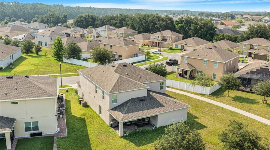 DAVENPORT, Florida 33897, 6 Bedrooms Bedrooms, ,4 BathroomsBathrooms,Residential,For Sale,MONTGOMERY,0,MFRTB8415886