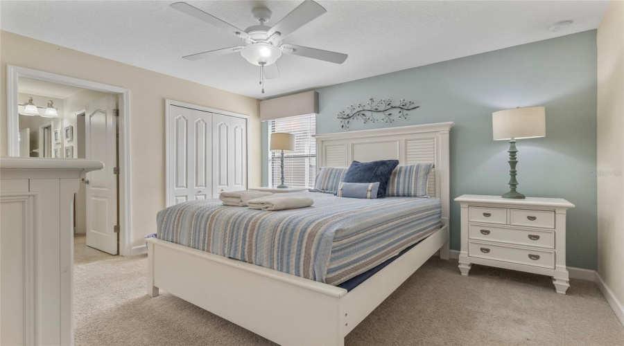 DAVENPORT, Florida 33896, 5 Bedrooms Bedrooms, ,4 BathroomsBathrooms,Residential,For Sale,MOON VALLEY,0,MFRO6278699