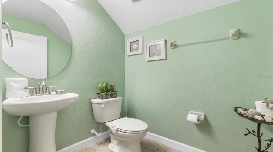 DAVENPORT, Florida 33896, 5 Bedrooms Bedrooms, ,4 BathroomsBathrooms,Residential,For Sale,MOON VALLEY,0,MFRO6278699