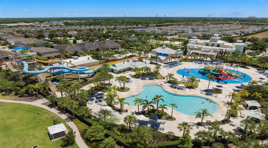 KISSIMMEE, Florida 34747, 11 Bedrooms Bedrooms, ,10 BathroomsBathrooms,Residential,For Sale,FALLS,0,MFRO6334639