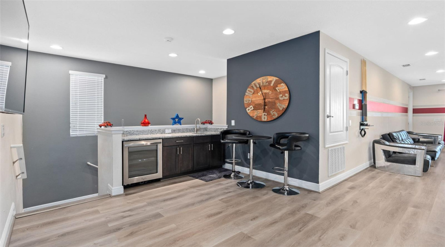 KISSIMMEE, Florida 34747, 11 Bedrooms Bedrooms, ,10 BathroomsBathrooms,Residential,For Sale,FALLS,0,MFRO6334639