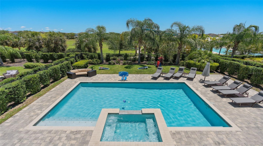 KISSIMMEE, Florida 34747, 11 Bedrooms Bedrooms, ,10 BathroomsBathrooms,Residential,For Sale,FALLS,0,MFRO6334639
