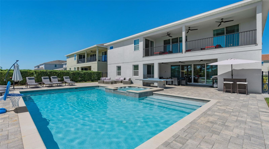 KISSIMMEE, Florida 34747, 11 Bedrooms Bedrooms, ,10 BathroomsBathrooms,Residential,For Sale,FALLS,0,MFRO6334639