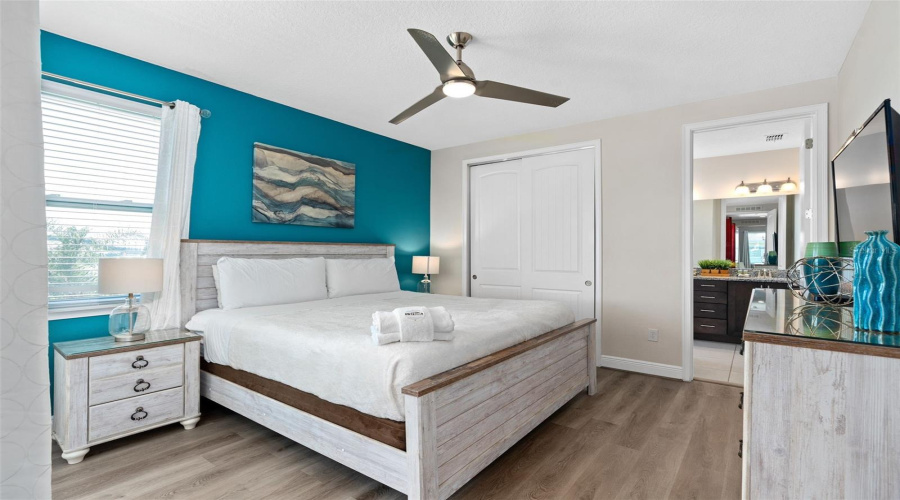 KISSIMMEE, Florida 34747, 11 Bedrooms Bedrooms, ,10 BathroomsBathrooms,Residential,For Sale,FALLS,0,MFRO6334639