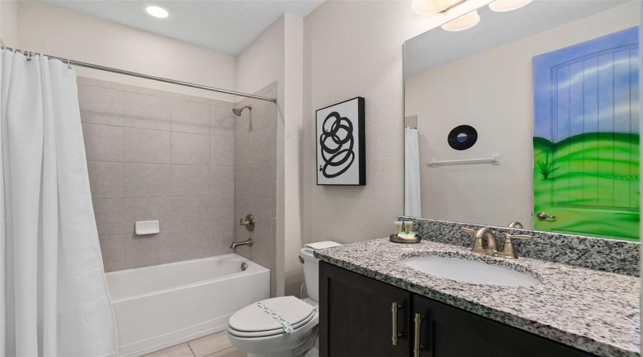 KISSIMMEE, Florida 34747, 11 Bedrooms Bedrooms, ,10 BathroomsBathrooms,Residential,For Sale,FALLS,0,MFRO6334639