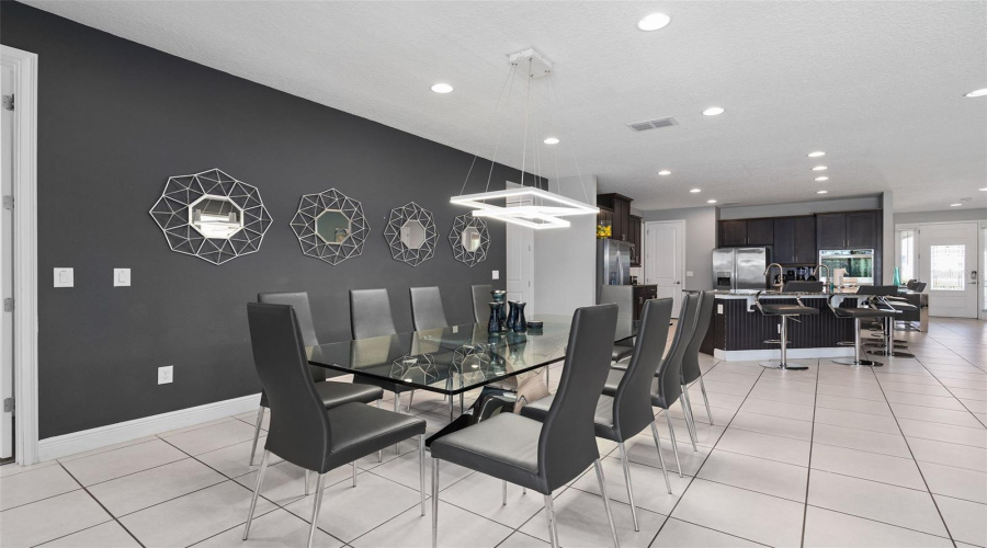 KISSIMMEE, Florida 34747, 11 Bedrooms Bedrooms, ,10 BathroomsBathrooms,Residential,For Sale,FALLS,0,MFRO6334639