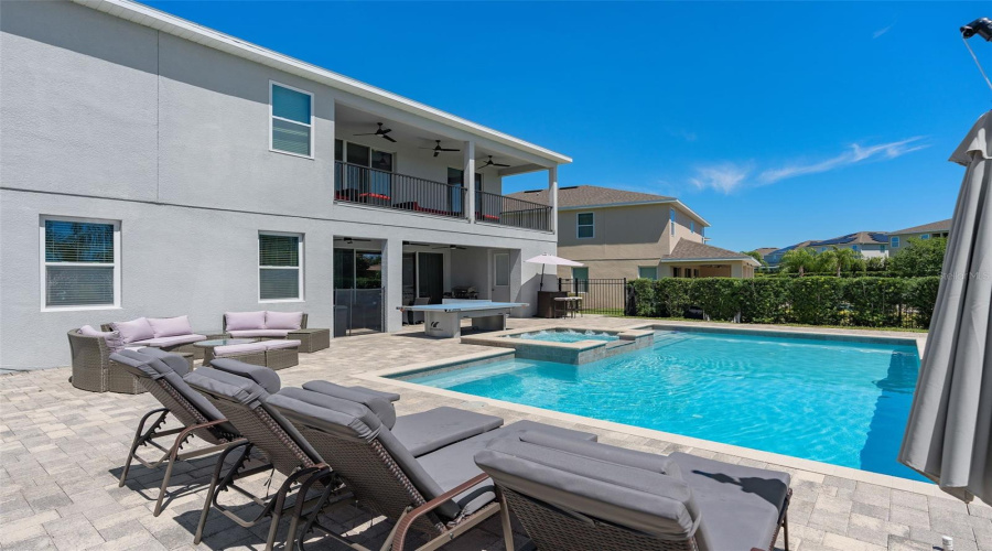 KISSIMMEE, Florida 34747, 11 Bedrooms Bedrooms, ,10 BathroomsBathrooms,Residential,For Sale,FALLS,0,MFRO6334639