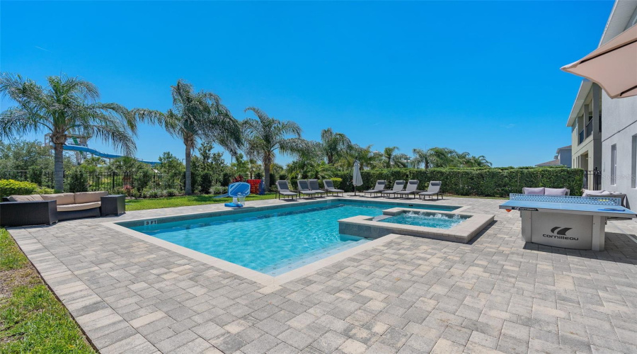 KISSIMMEE, Florida 34747, 11 Bedrooms Bedrooms, ,10 BathroomsBathrooms,Residential,For Sale,FALLS,0,MFRO6334639
