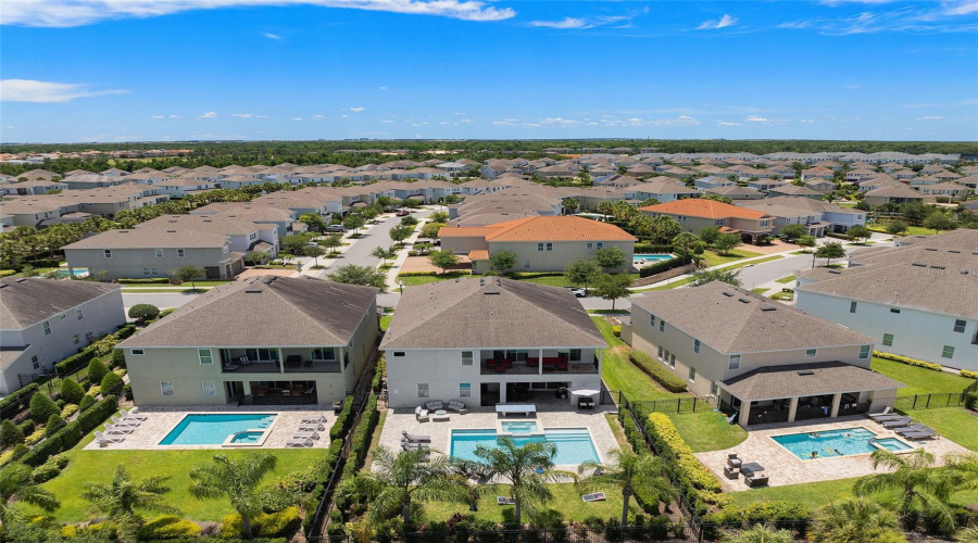 KISSIMMEE, Florida 34747, 11 Bedrooms Bedrooms, ,10 BathroomsBathrooms,Residential,For Sale,FALLS,0,MFRO6334639