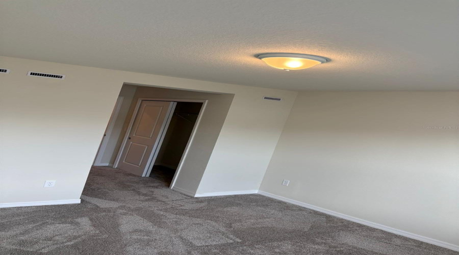 KISSIMMEE, Florida 34746, 3 Bedrooms Bedrooms, ,2 BathroomsBathrooms,Residential,For Sale,SPARKLING SHELL,0,MFRO6257193