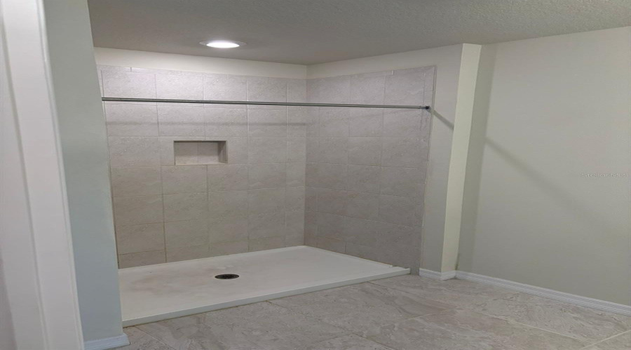 KISSIMMEE, Florida 34746, 3 Bedrooms Bedrooms, ,2 BathroomsBathrooms,Residential,For Sale,SPARKLING SHELL,0,MFRO6257193