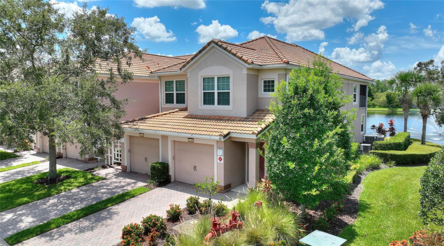 DAVENPORT, Florida 33896, 2 Bedrooms Bedrooms, ,2 BathroomsBathrooms,Residential,For Sale,ROMANI,0,MFRS5132174