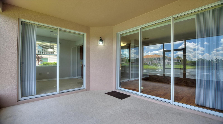 lanai with fountain frontage