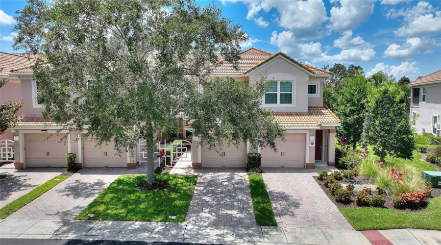 DAVENPORT, Florida 33896, 2 Bedrooms Bedrooms, ,2 BathroomsBathrooms,Residential,For Sale,ROMANI,0,MFRS5132174
