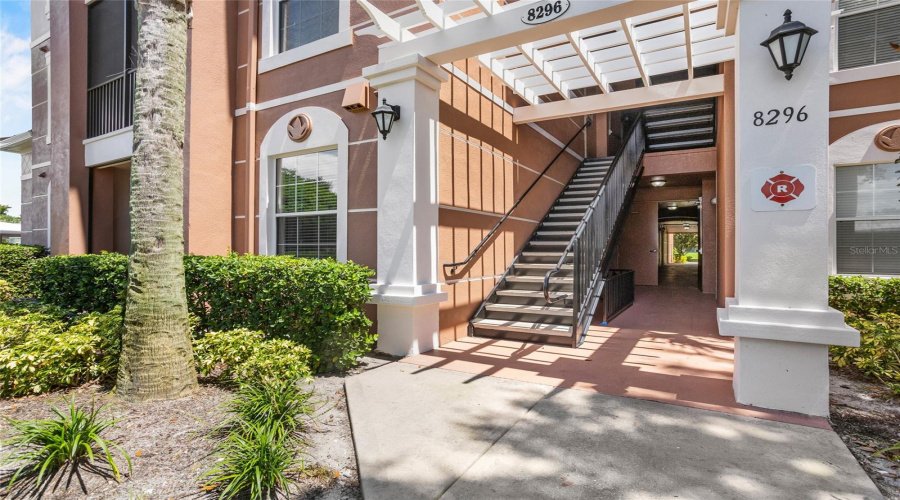 DAVENPORT, Florida 33896, 3 Bedrooms Bedrooms, ,2 BathroomsBathrooms,Residential,For Sale,PORTOFINO,0,MFRS5132472