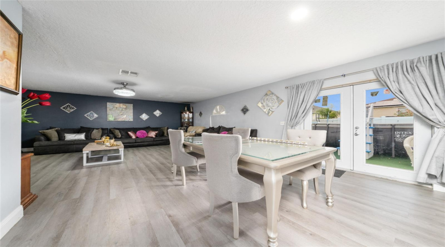 DAVENPORT, Florida 33897, 4 Bedrooms Bedrooms, ,3 BathroomsBathrooms,Residential,For Sale,SAMUEL,0,MFRO6334686
